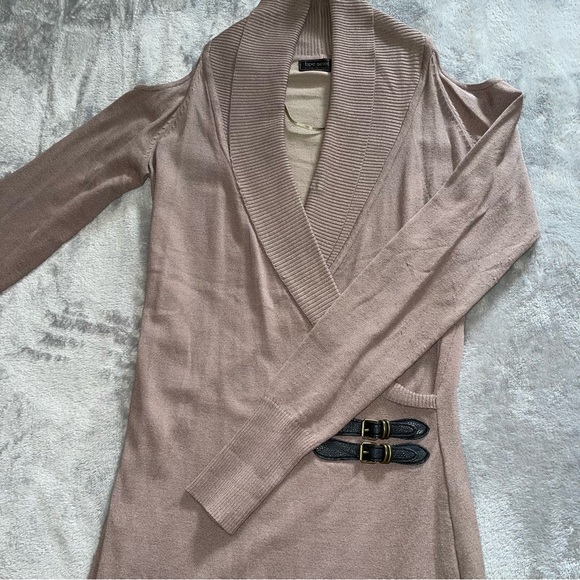 BPC collection light brown long sleeve open shoulder midi dress - Picture 3 of 10